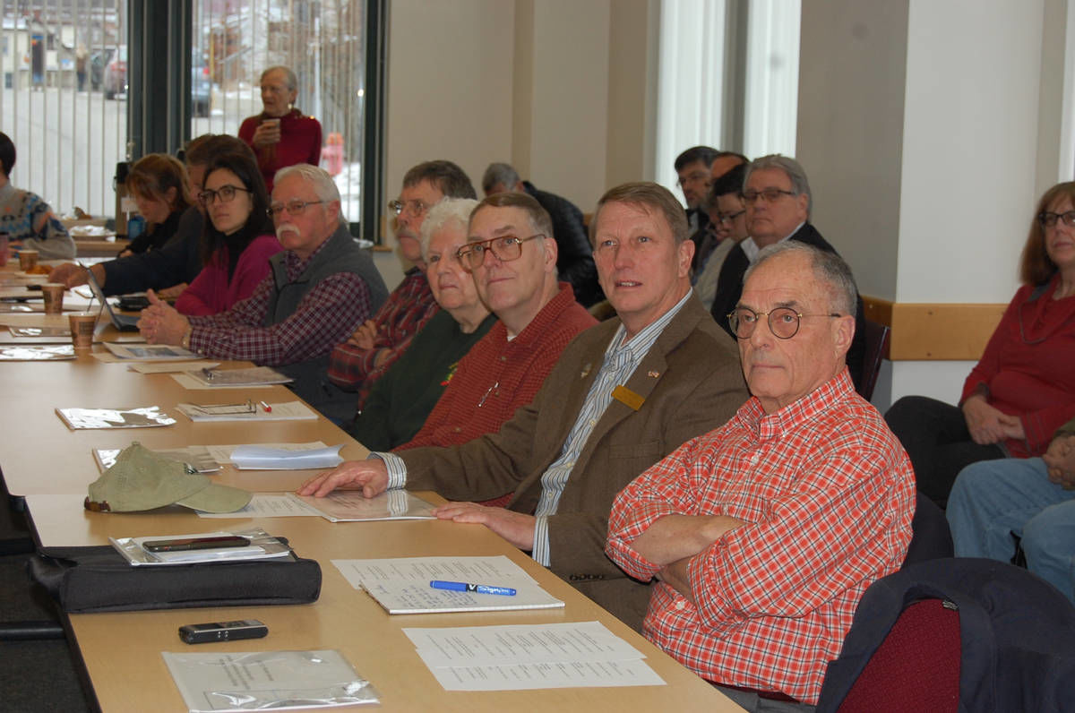 Quebec, Vermont Officials Meet On Future Of Lake Memphremagog